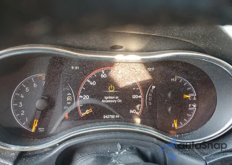 2014 Jeep Grand Cherokee Laredo из США, поврежденный, VIN 1C4RJFAG5EC526178